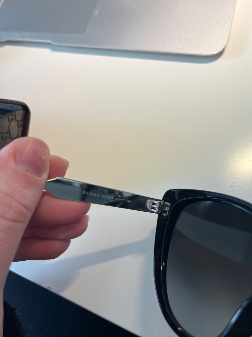 Gucci Sunglasses - Picture 6 of 8